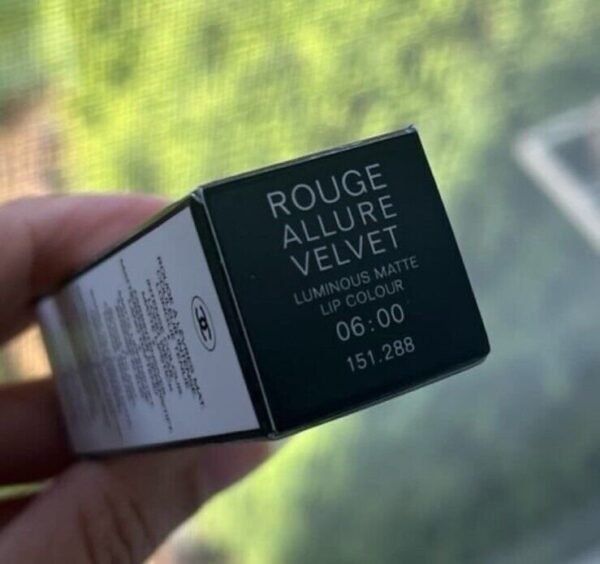 [New-LE] Chanel Rouge Allure Velvet Nuit Blanche Black White Case Lipstick - 06