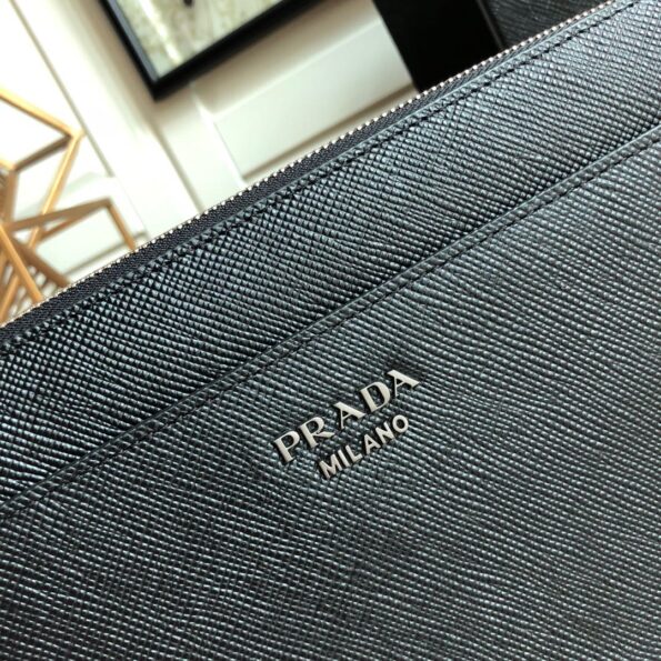 1532488634_3515898144_2