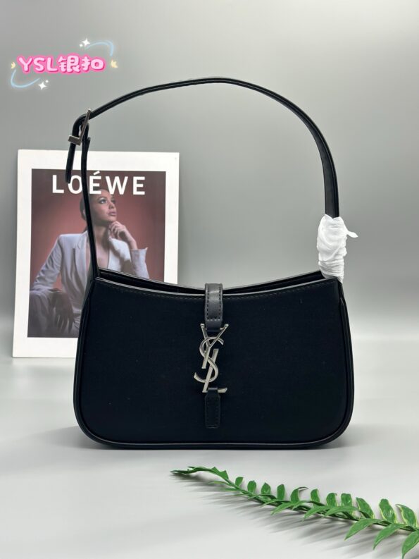 i1742533100838_6967_0_0