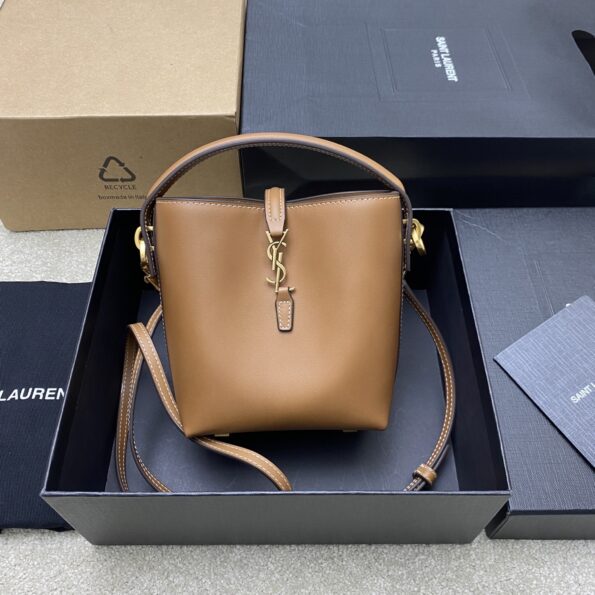 i1742911901856_9727_0_0