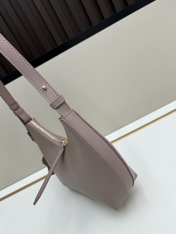 i1743787013339_153_0_2