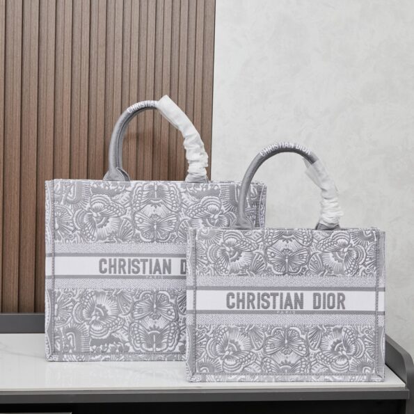 i1743871125602_7003_0_0