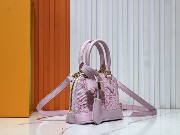 i1744136776676_8155_0_1