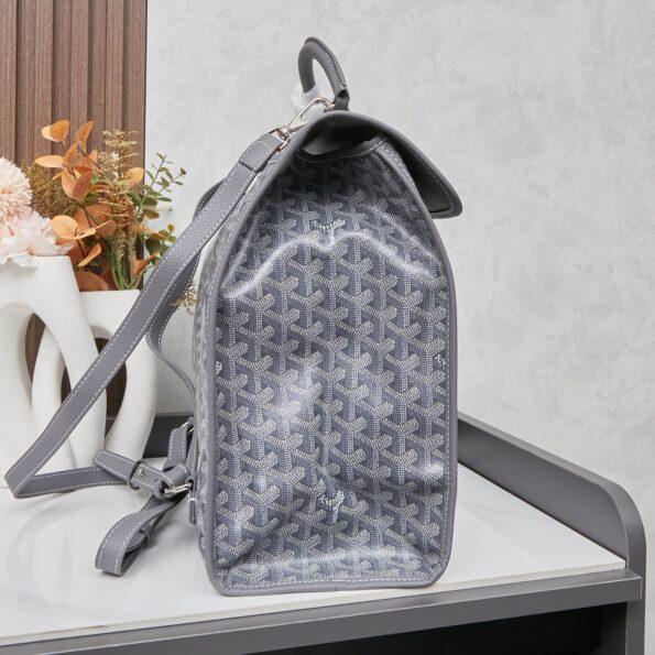 i1744550370948_2022_0_1