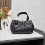 i1745124229948_1978_0_0