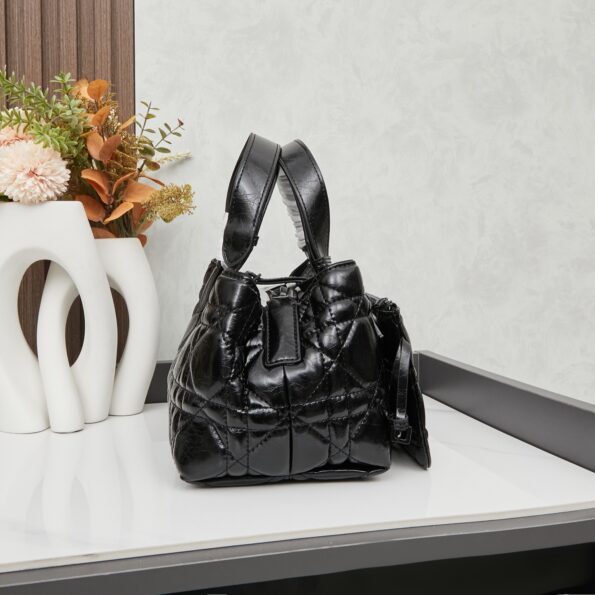 i1745124788822_6992_0_1