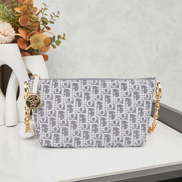 i1745125437635_5901_0_0