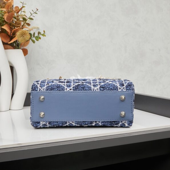 i1745256465525_1796_0_3