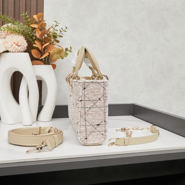 i1745257241046_3362_0_1