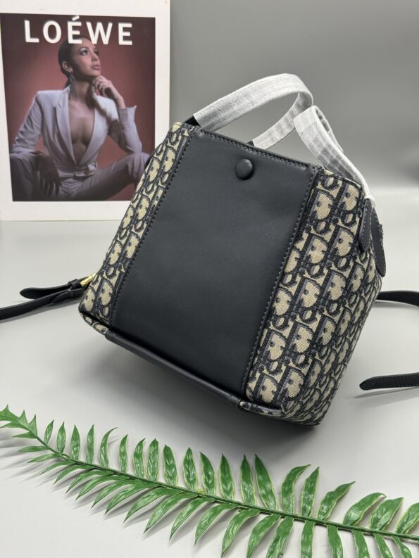 i1745468148607_1528_0_2