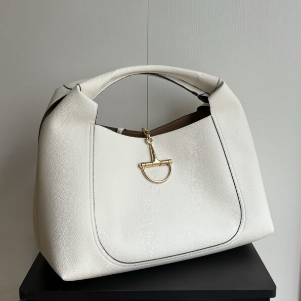 i1745668802785_2146_0_1