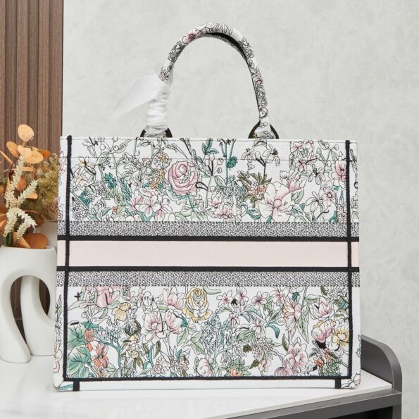 i1746221804261_231_0_3