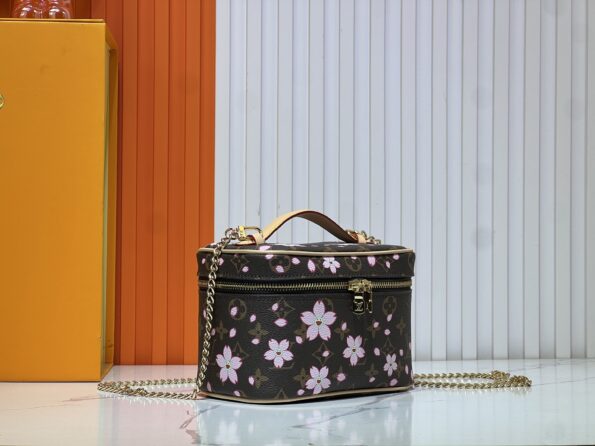 i1746335055574_2153_0_1